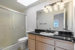 1118 Angela Ct, Central Point, OR 97502 - Photo 15