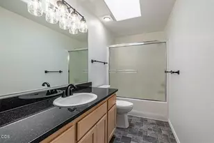 1118 Angela Ct, Central Point, OR 97502 - Photo 9