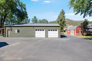 1833 2nd Ave, Gold Hill, OR 97525 - Photo 41