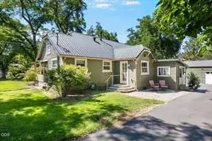 1833 2nd Ave, Gold Hill, OR 97525 - Photo 3