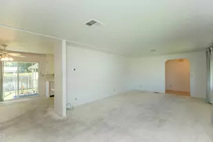 2600 Stearns Way, Medford, OR 97501 - Photo 7