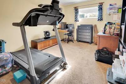 8230 Hill Road, Klamath Falls, OR 97603 - Photo 19