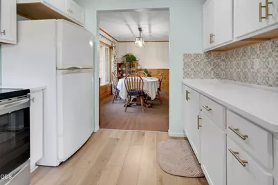 8230 Hill Road, Klamath Falls, OR 97603 - Photo 13