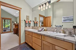 26359 SW Tamarack Ln, Camp Sherman, OR 97730 - Photo 31