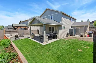 60865 SE Sweet Pea Dr, Bend, OR 97702 - Photo 25