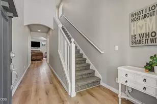 60865 SE Sweet Pea Dr, Bend, OR 97702 - Photo 7