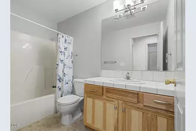 2611 Chantal Avenue, Klamath Falls, OR 97601 - Photo 17