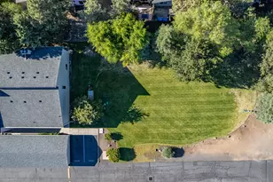1050 NE Butler Market Rd, Bend, OR 97701 - Photo 27