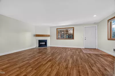 1050 NE Butler Market Road #APT 47, Bend, OR 97701 - Photo 13