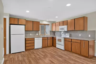 1050 NE Butler Market Road #APT 47, Bend, OR 97701 - Photo 7