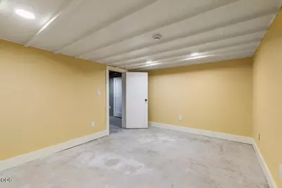 219 Pine Street, Klamath Falls, OR 97601 - Photo 37