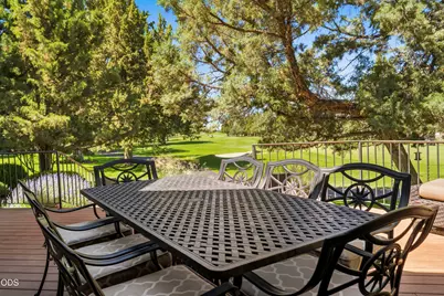 2390 Osprey Drive, Redmond, OR 97756 - Photo 7