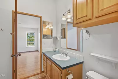 880 Jumpoff Joe Creek Road, Grants Pass, OR 97526 - Photo 19