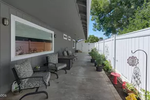 2741 Brae Dr, Medford, OR 97501 - Photo 7
