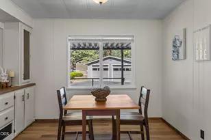 60992 Springcrest Dr, Bend, OR 97702 - Photo 33