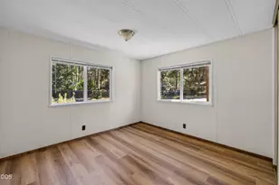 60992 Springcrest Dr, Bend, OR 97702 - Photo 23