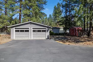 60992 Springcrest Dr, Bend, OR 97702 - Photo 31