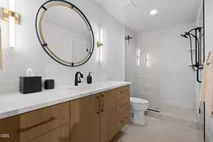 17737 Everwild Cir, Bend, OR 97707 - Photo 35