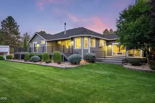 21186 Charity Ln, Bend, OR 97702 - Photo 57