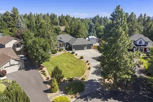21186 Charity Ln, Bend, OR 97702 - Photo 47