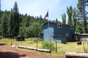 29910 N St, Klamath Falls, OR 97601 - Photo 1