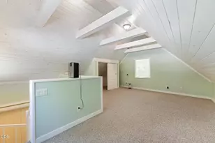149 Peckerwood Ln, Grants Pass, OR 97527 - Photo 19
