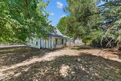 149 Peckerwood Lane, Grants Pass, OR 97527 - Photo 7