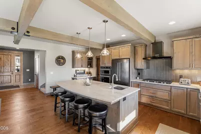 751 S Redwood Street, Sisters, OR 97759 - Photo 15