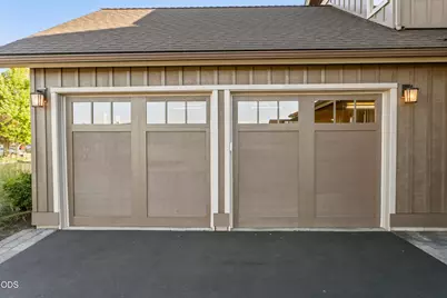 751 S Redwood Street, Sisters, OR 97759 - Photo 63