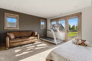 751 S Redwood St, Sisters, OR 97759 - Photo 59