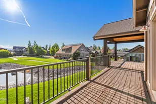 751 S Redwood St, Sisters, OR 97759 - Photo 45