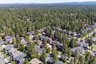19757 Clarion Ave, Bend, OR 97702 - Photo 25
