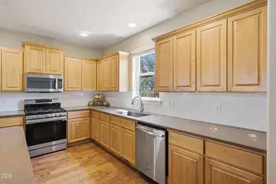 19757 Clarion Avenue #Bend, OR 97702, Bend, OR 97702 - Photo 11