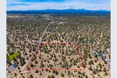 61030 Bacchus Court, Bend, OR 97702 - Photo 13