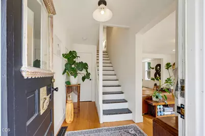 135 S 3rd Street, Jacksonville, OR 97530 - Photo 23