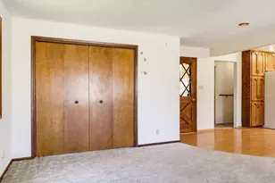 1150 Hillview Dr, Ashland, OR 97520 - Photo 9
