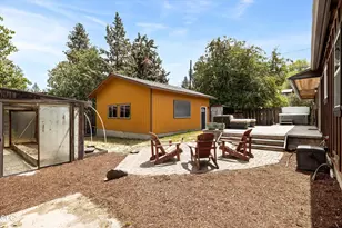 606 NE 9th St, Bend, OR 97701 - Photo 33