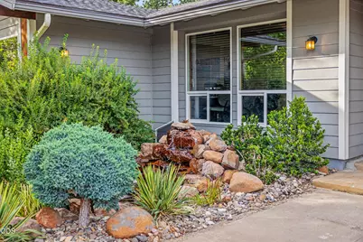3665 Pine Tree Drive, Klamath Falls, OR 97603 - Photo 3