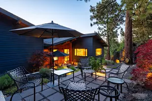 19077 Mount McLoughlin Ln, Bend, OR 97703 - Photo 53