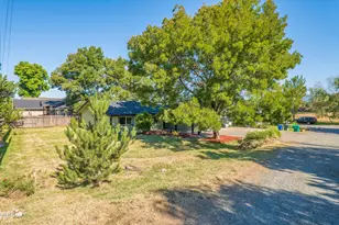 238 Grandview Ln, Grants Pass, OR 97527 - Photo 35