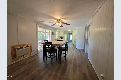 305 S Charley Avenue, Chiloquin, OR 97624 - Photo 9