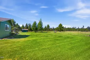16250 South Dr, La Pine, OR 97739 - Photo 23