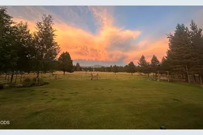 16250 South Drive, La Pine, OR 97739 - Photo 3
