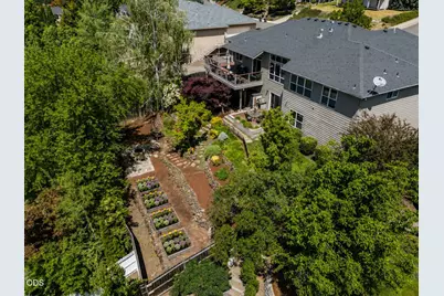 4680 Cloudcrest Drive, Medford, OR 97504 - Photo 51