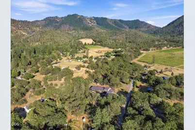 101 Rocky Knoll Lane, Jacksonville, OR 97530 - Photo 49