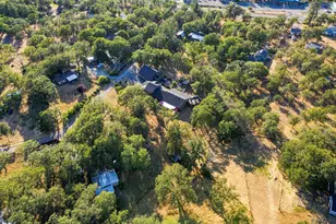 101 Rocky Knoll Ln, Jacksonville, OR 97530 - Photo 53