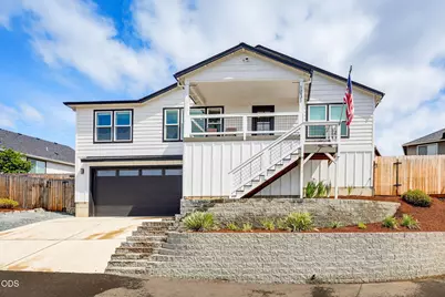 1031 Ruby Meadows Drive, Eagle Point, OR 97524 - Photo 3