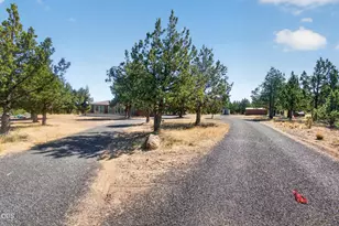 7004 SW Highland Dr, Powell Butte, OR 97753 - Photo 29