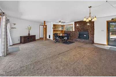 7004 SW Highland Drive, Powell Butte, OR 97753 - Photo 11