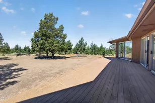 7004 SW Highland Dr, Powell Butte, OR 97753 - Photo 9